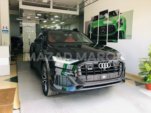 Audi - Q8 S Line neuf importer